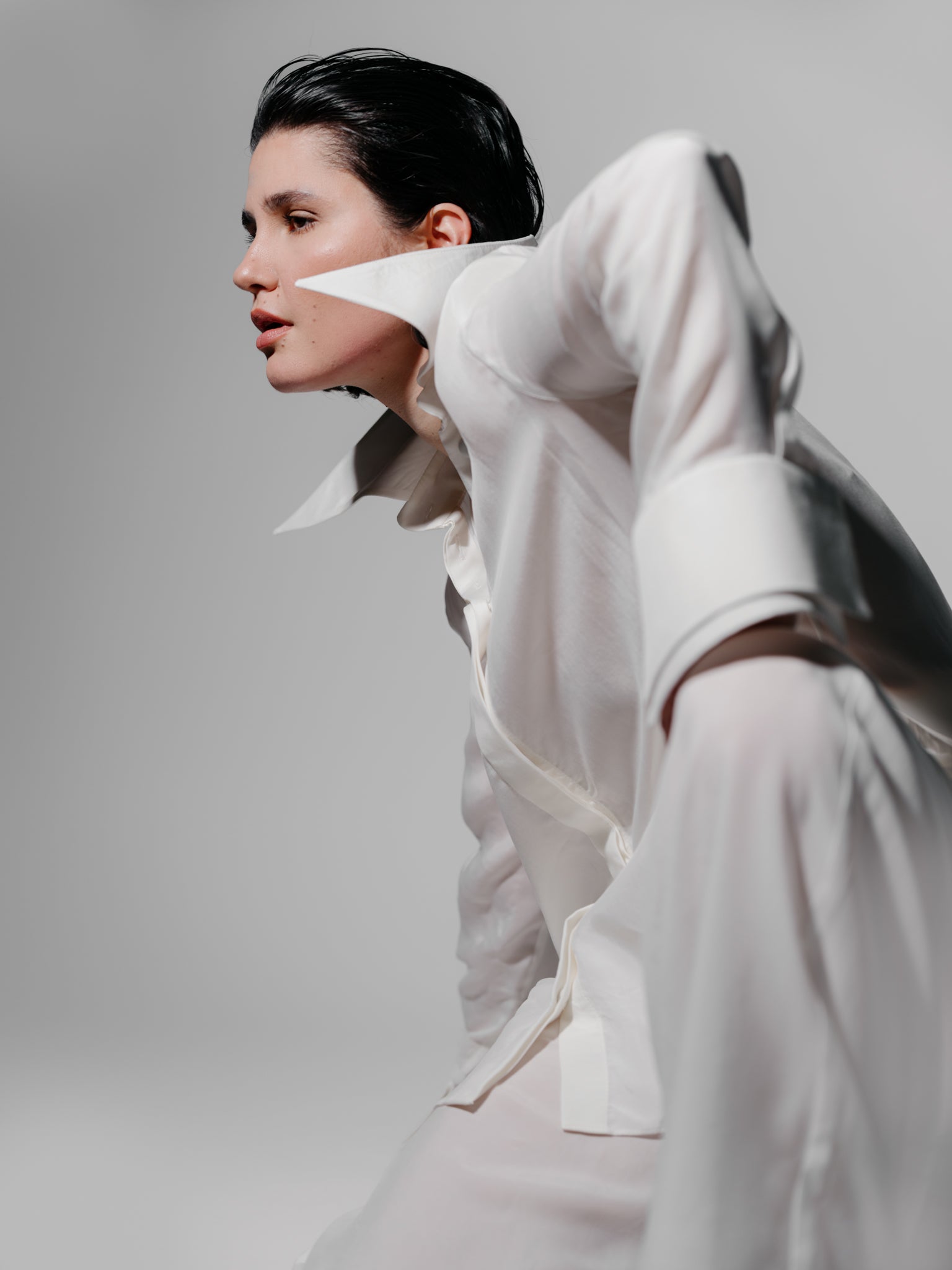 Cupro Shirt with Large Collar in Off-White by Zamsee