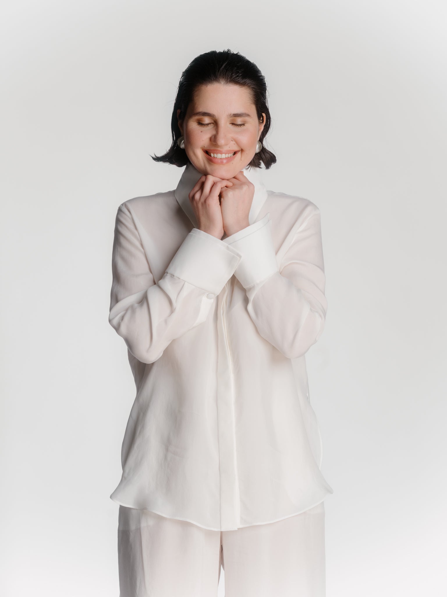 Cupro Shirt with Large Collar in Off-White by Zamsee