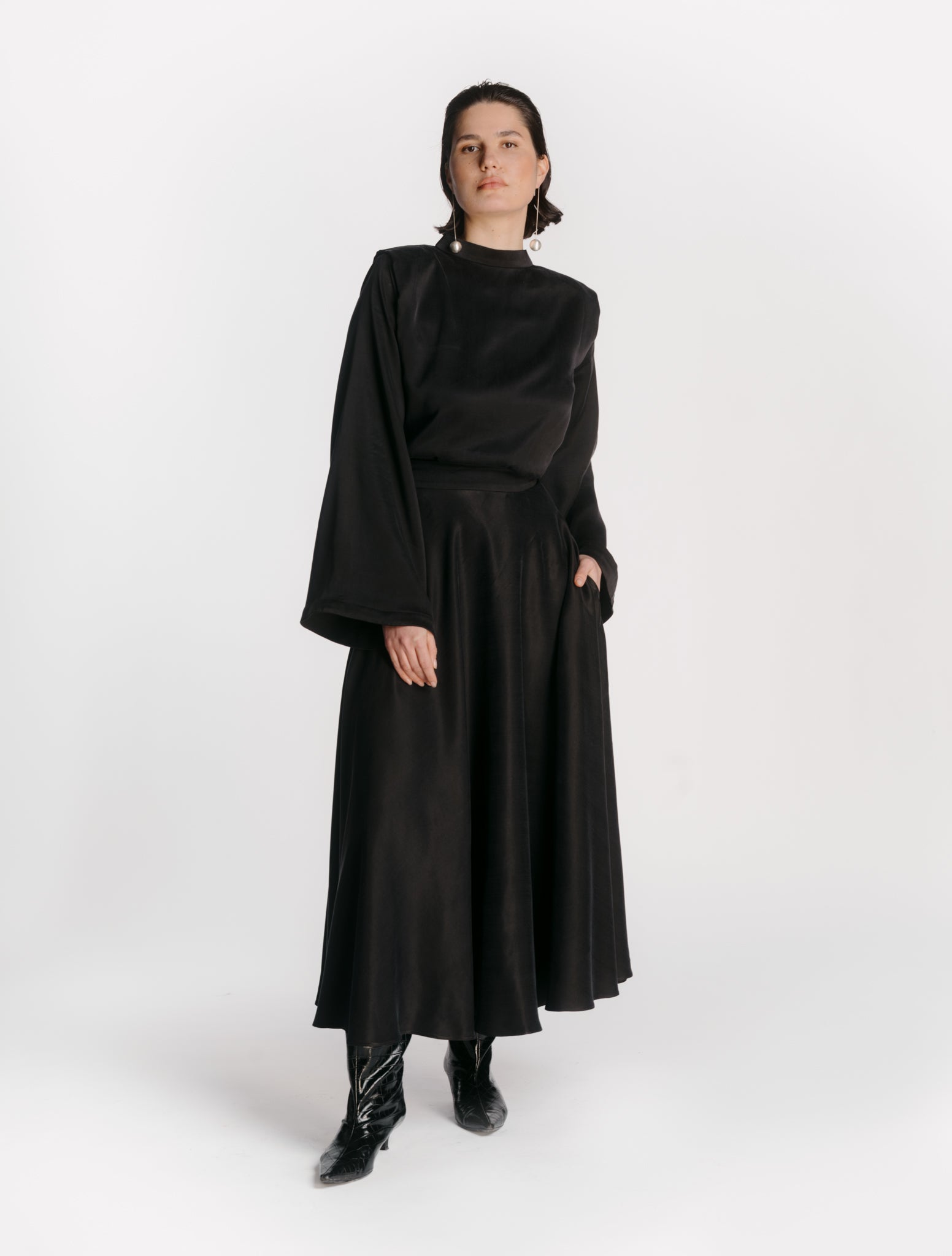 Circular Skirt with Hidden Pockets - Black