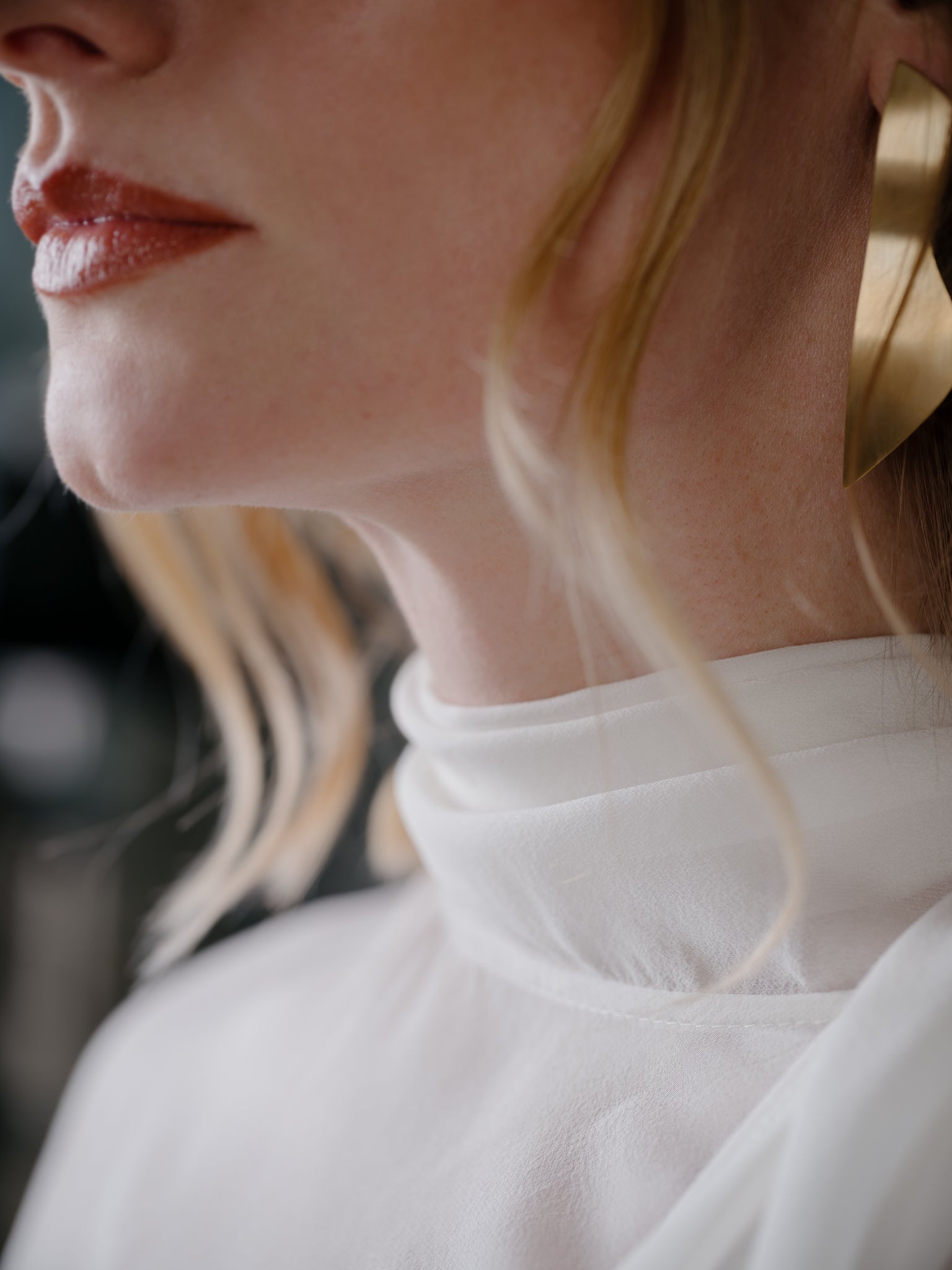 Pure Silk Scarf-Collar Blouse by Zamsee