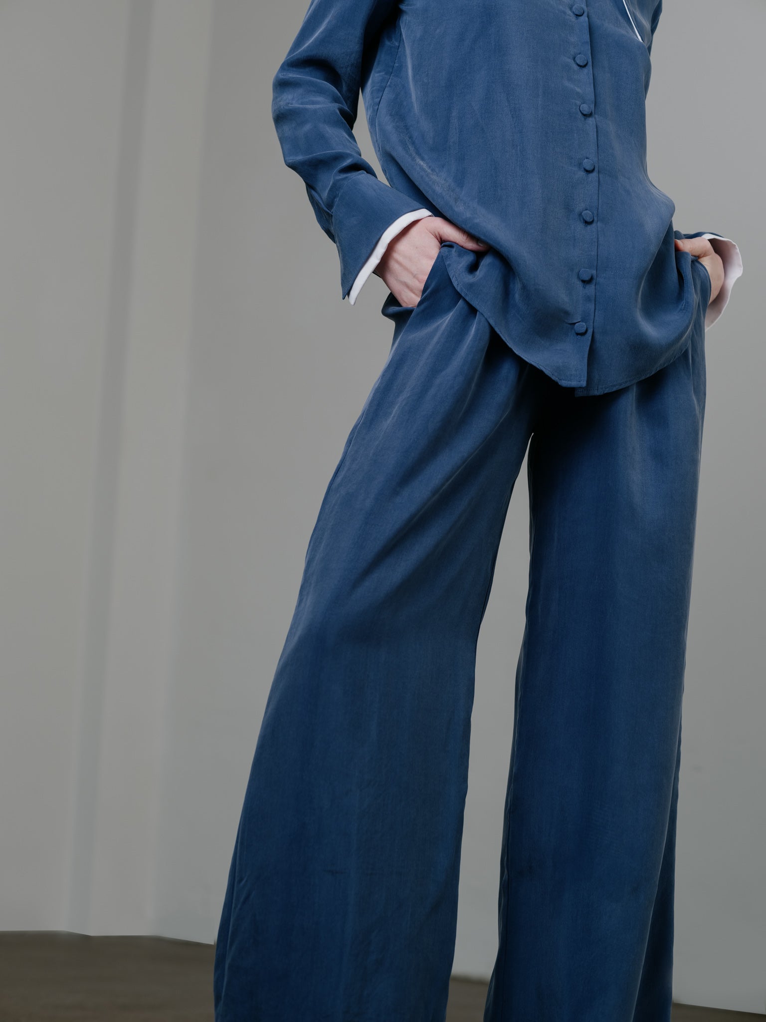 Cupro Loose Trousers - Dolphin Blue by Zamsee