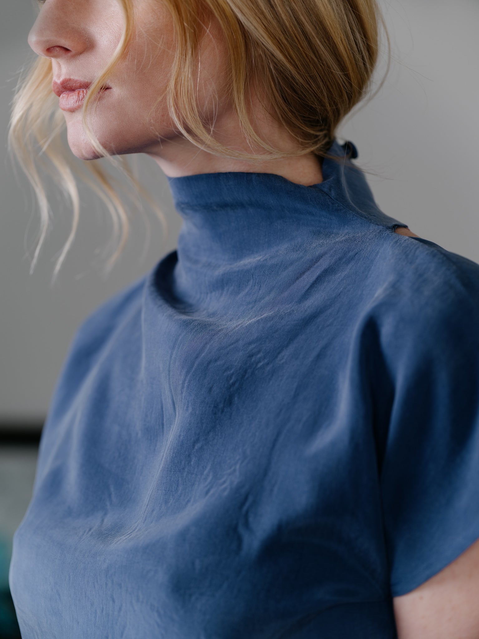 Open-Back Top in Dolphin Blue by Zamsee