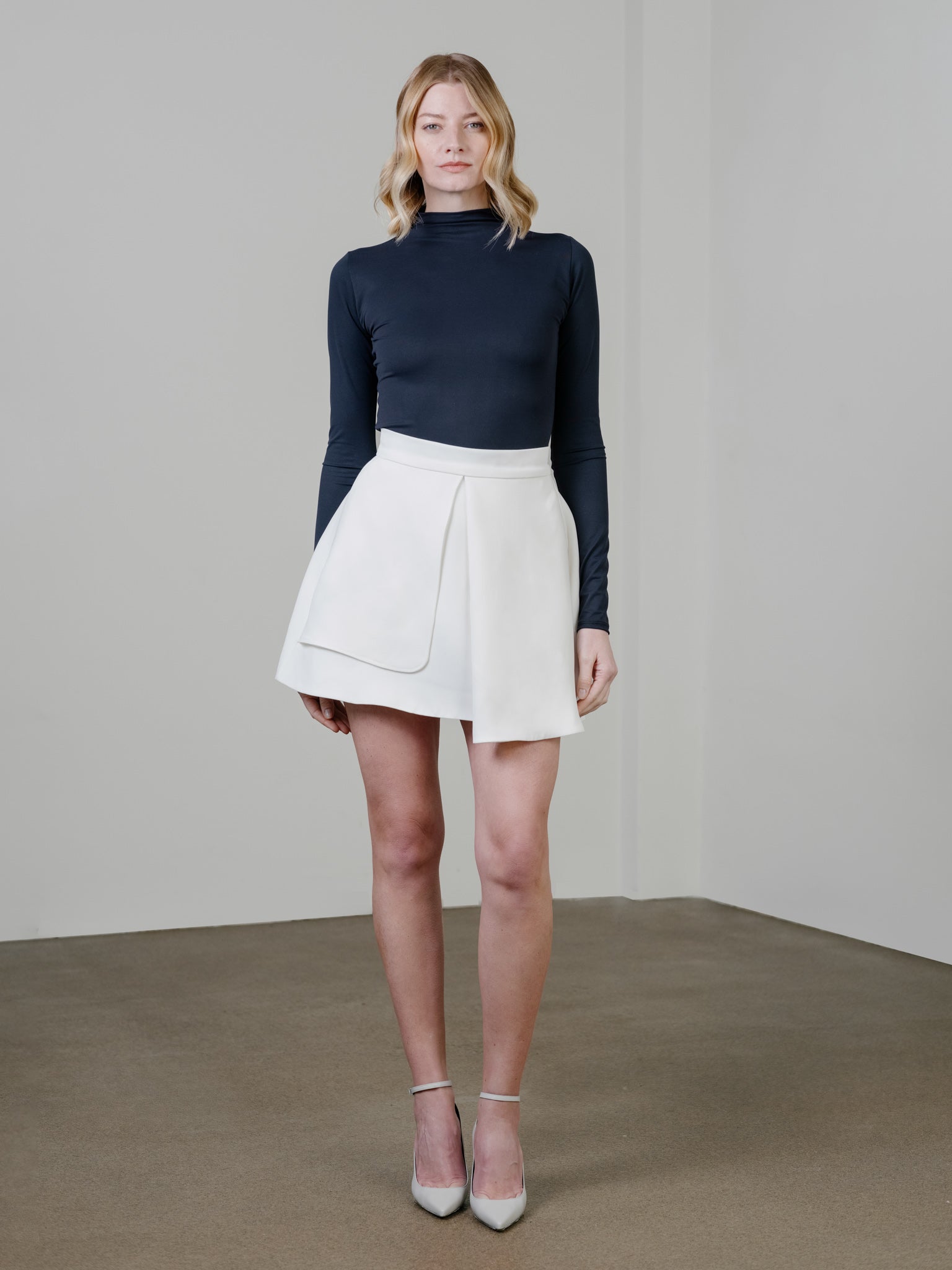 Zamsee Bellflower skirt mini length