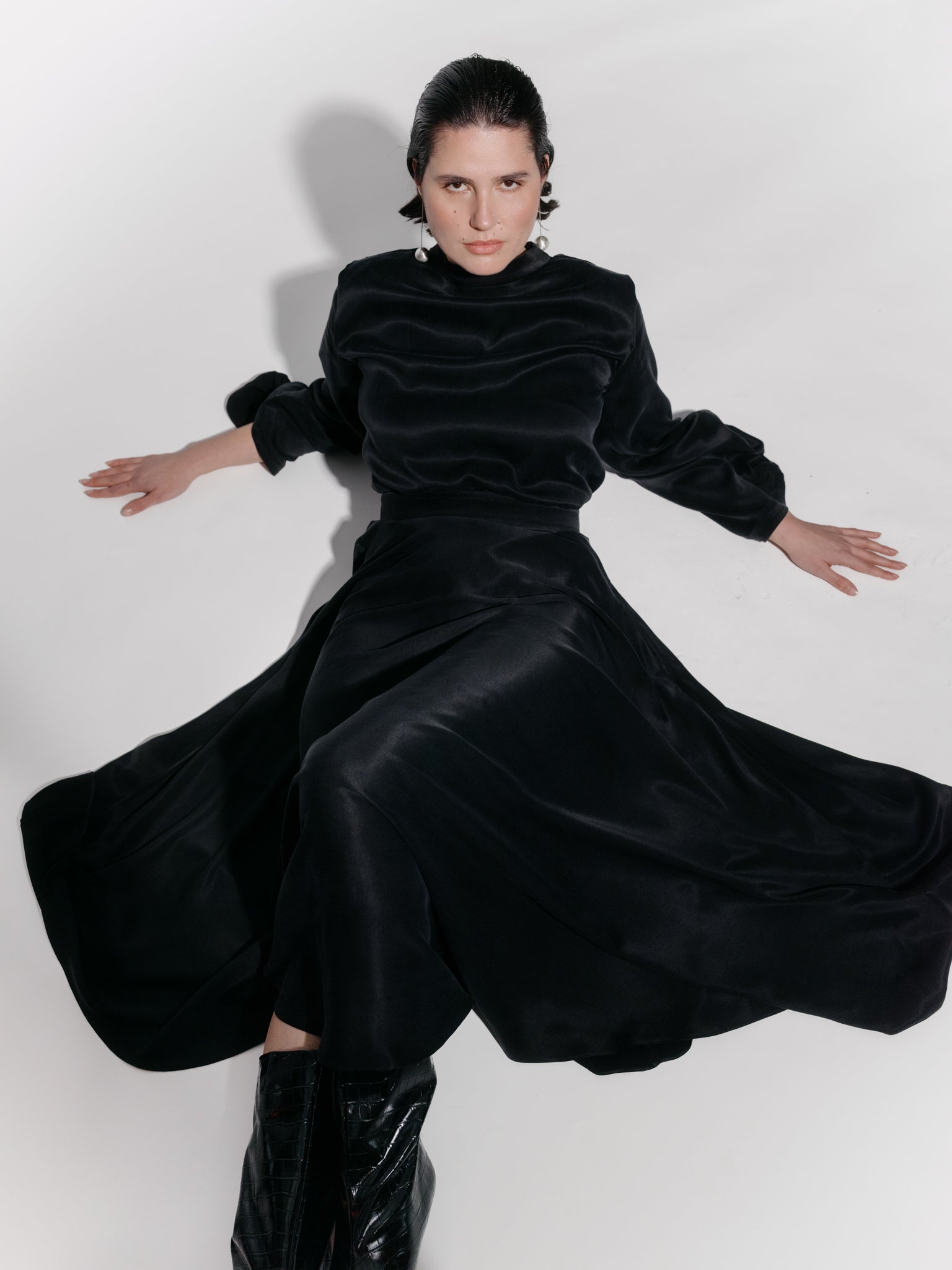 Circular Skirt with Hidden Pockets - Black